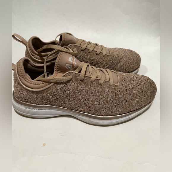 Techloom Phantom APL Sneaker in Rose Gold - Picture 9 of 16